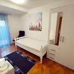 Jela