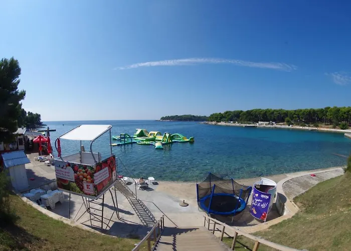 Апартаменты Jela Пула